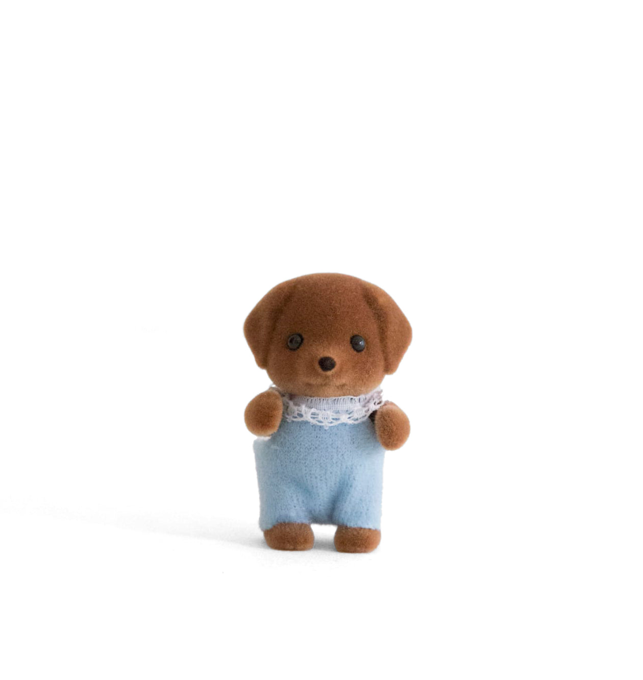 Sylvanian Families Individual Chocolate Labrador Bebé azul